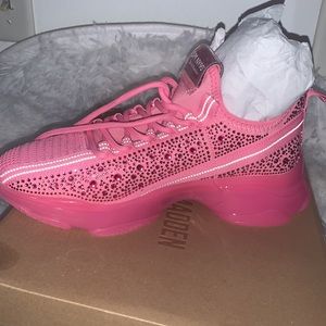 Steve Madden Hot Pink size 11 shoes